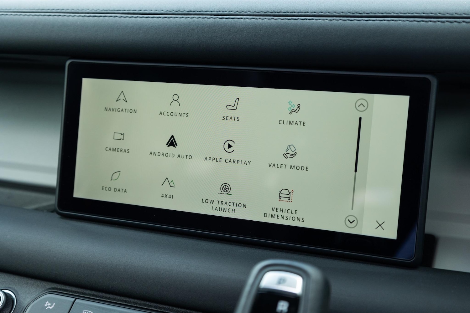 Used Land Rover Defender 2024 for sale - 76988683: Photo 39