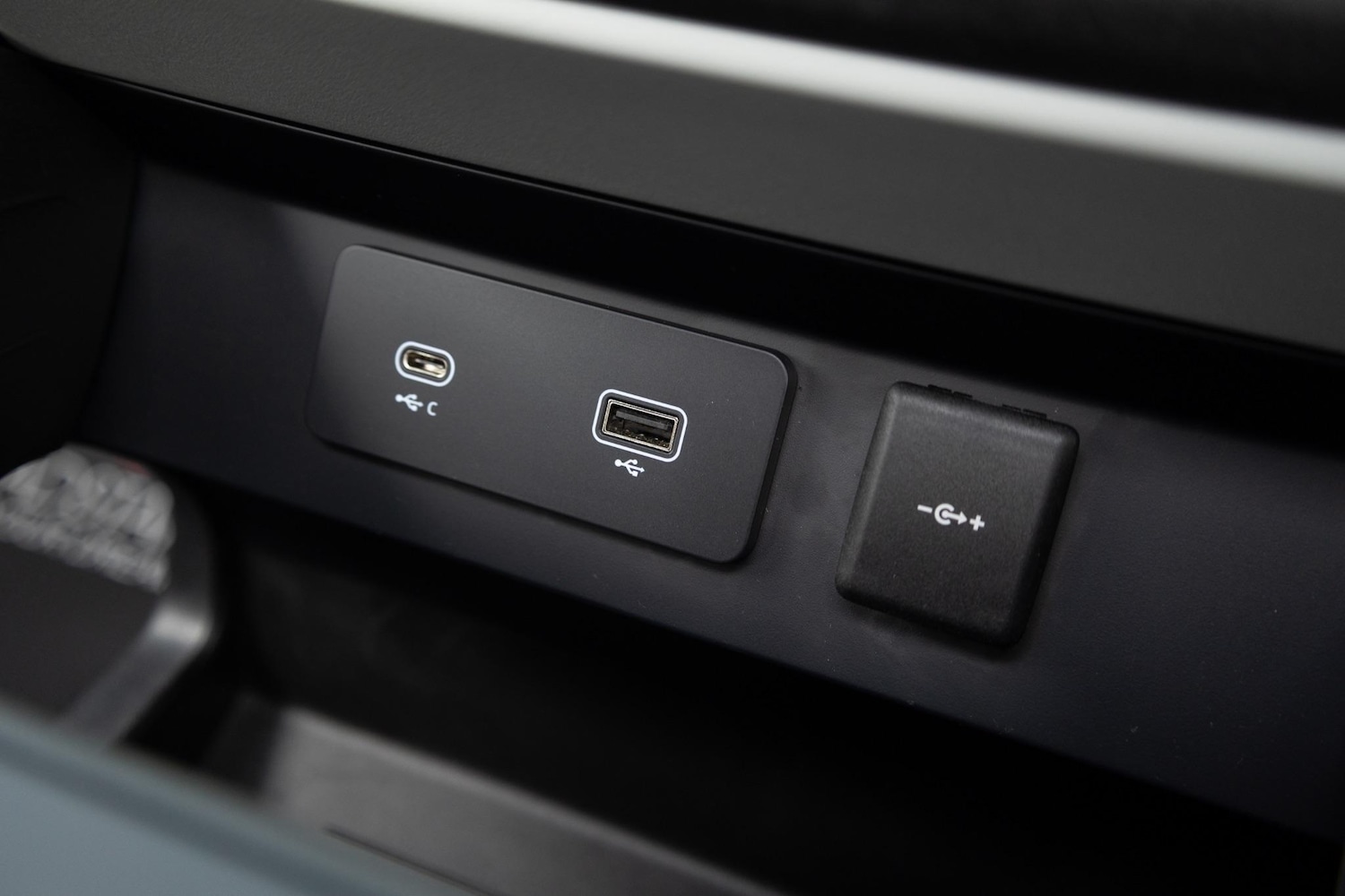 Used Land Rover Defender 2024 for sale - 76988683: Photo 52