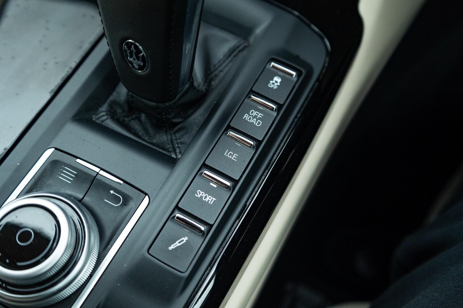 Used Maserati Levante 2018 for sale - 77387009: Photo 25