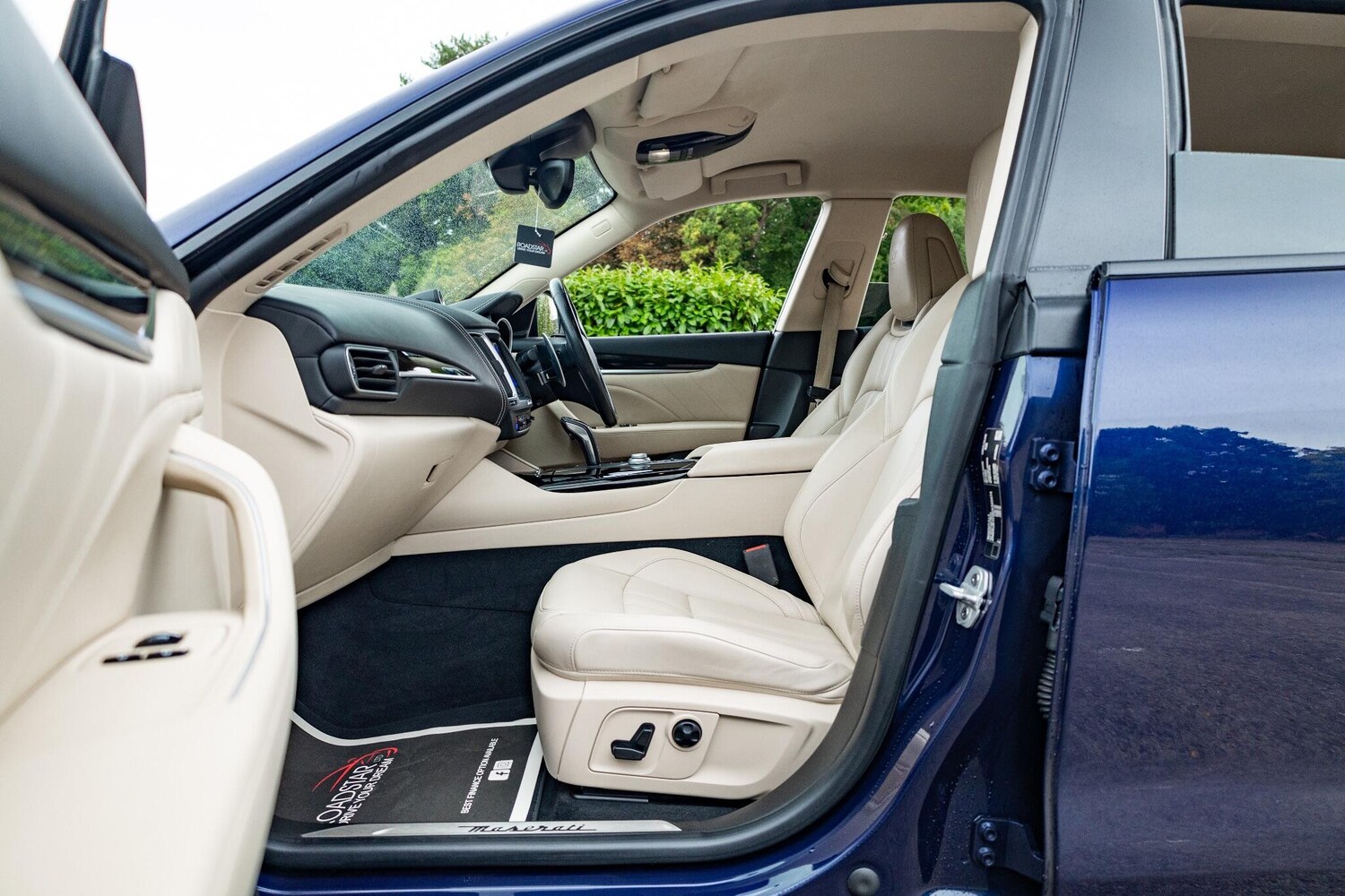 Used Maserati Levante 2018 for sale - 77387009: Photo 37