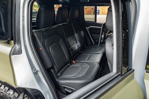 Used Land Rover Defender 110 2024 for sale - 75780947: Photo 46