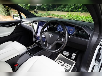 Used Tesla Model X 2019 for sale - 79062344: Photo