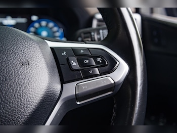 Used Volkswagen Amarok 2024 for sale - 79169352: Photo