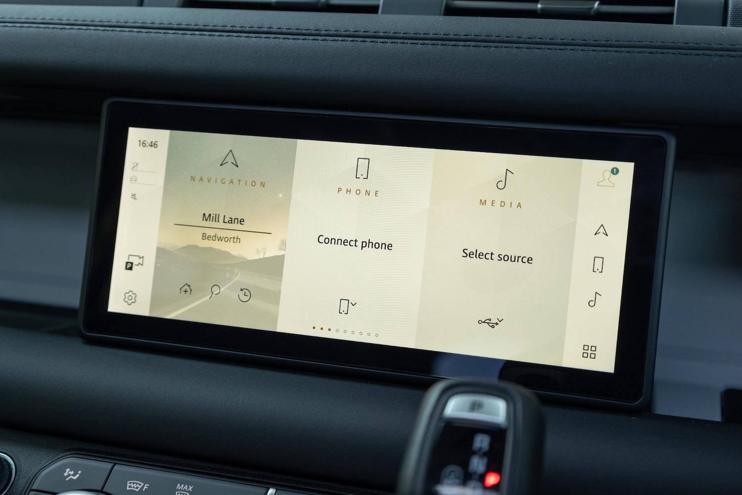 Used Land Rover Defender 2024 for sale - 76926448: Photo 16