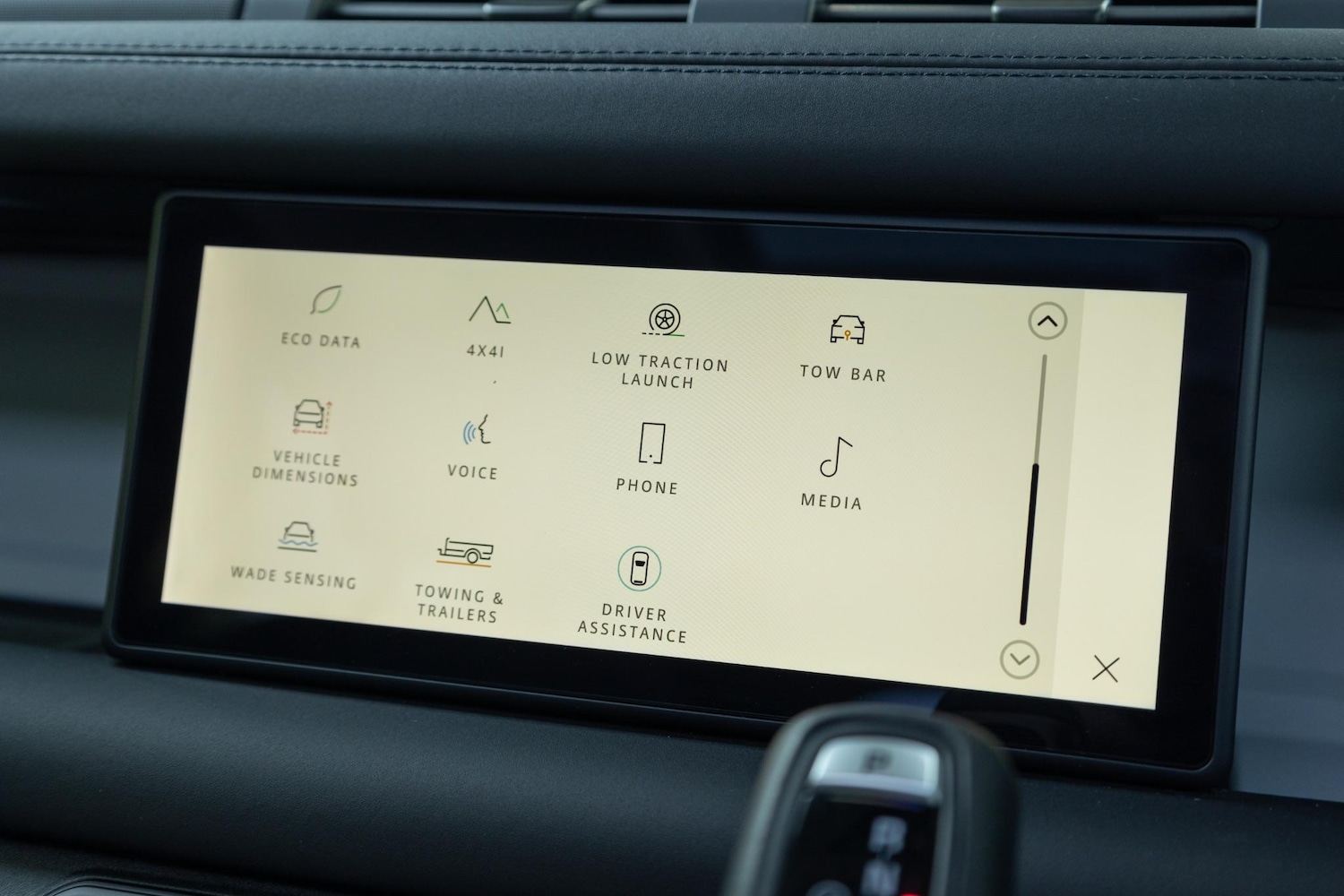 Used Land Rover Defender 2024 for sale - 76926448: Photo 22