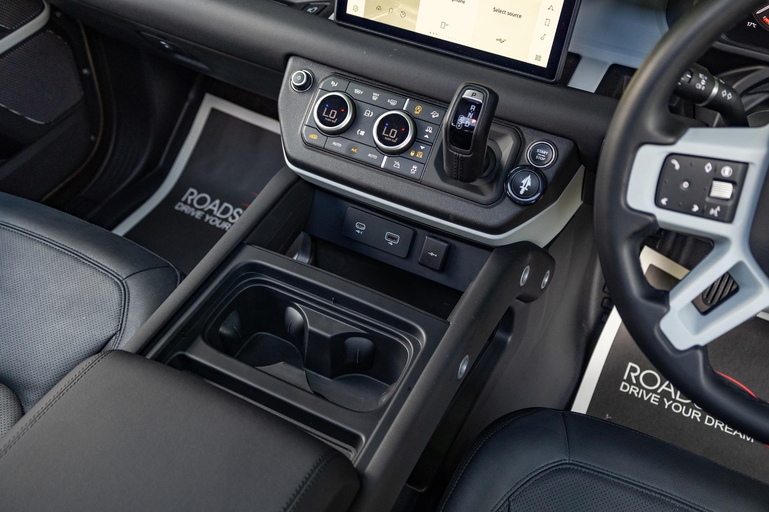 Used Land Rover Defender 2024 for sale - 76926448: Photo 42