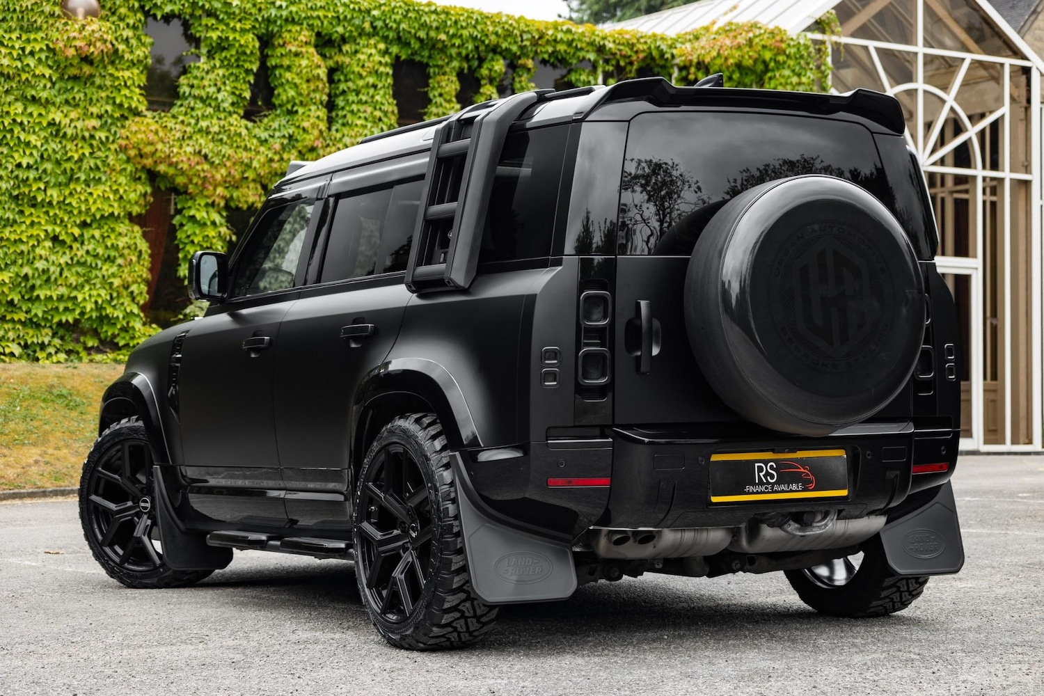 Used Land Rover Defender 2024 for sale - 76926448: Photo 45