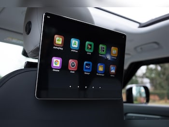 Used Land Rover Defender 110 2024 for sale - 77254904: Photo