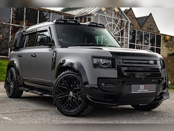 Used Land Rover Defender 110 2024 for sale - 77696661: Photo