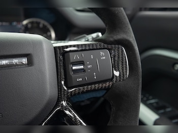 Used Land Rover Defender 110 2023 for sale - 75539945: Photo