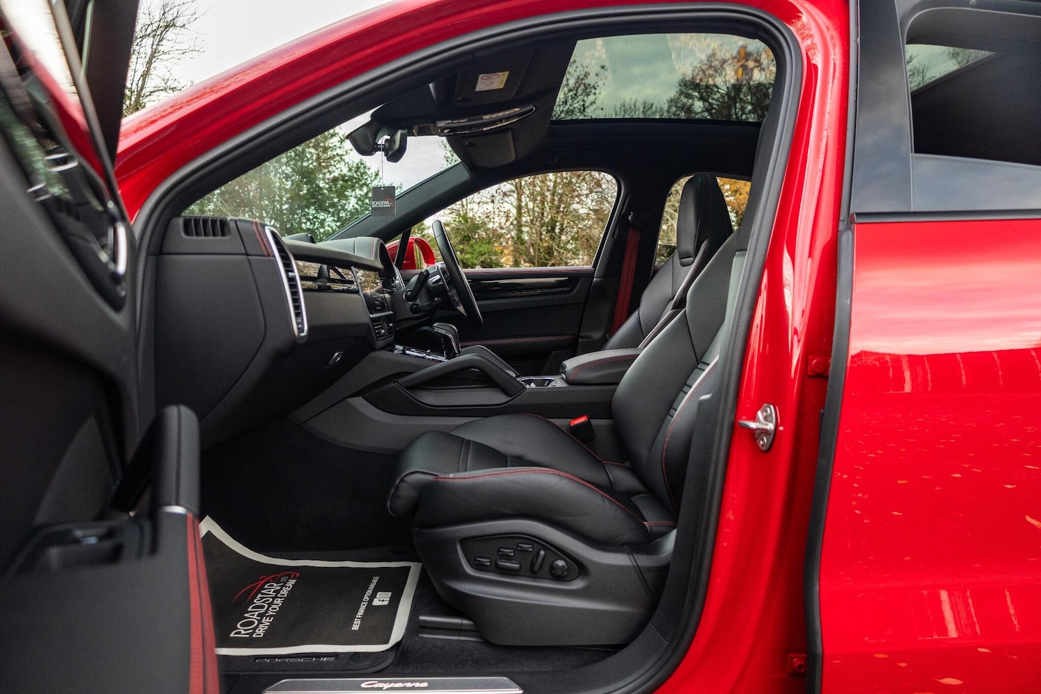 Used Porsche Cayenne 2022 for sale - 76850339: Photo 49