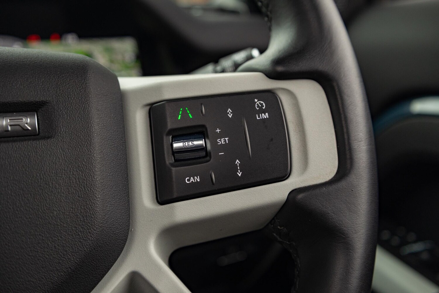 Used Land Rover Defender 110 2023 for sale - 76239821: Photo 17