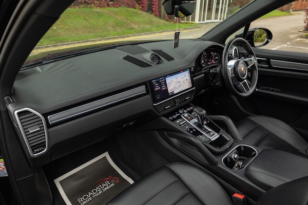 Used Porsche Cayenne 2018 for sale - 76238788: Photo 12