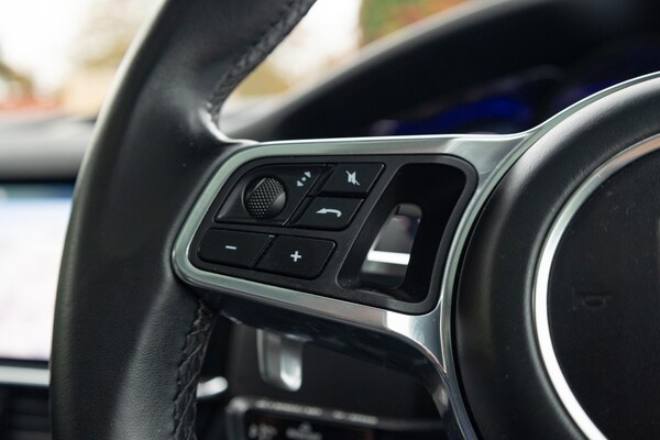 Used Porsche Cayenne 2018 for sale - 76238788: Photo 23