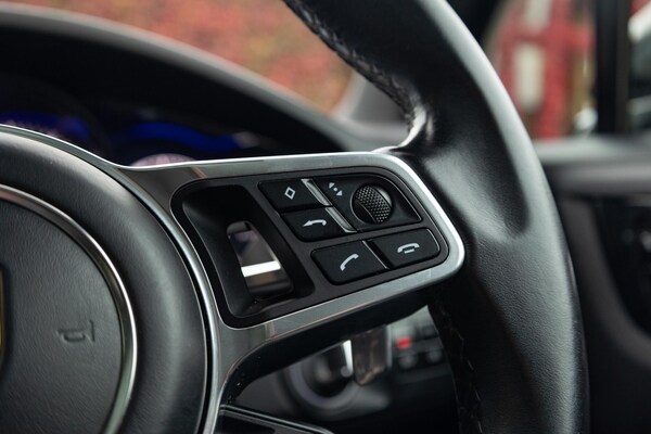 Used Porsche Cayenne 2018 for sale - 76238788: Photo 24
