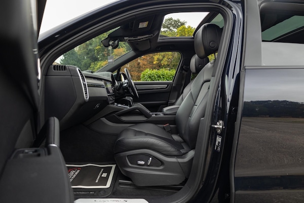 Used Porsche Cayenne 2018 for sale - 76238788: Photo 41
