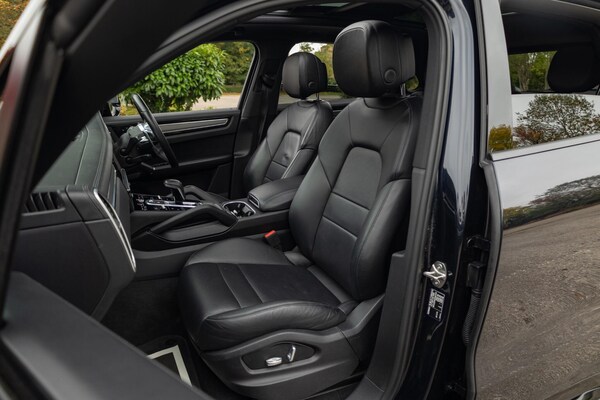 Used Porsche Cayenne 2018 for sale - 76238788: Photo 43