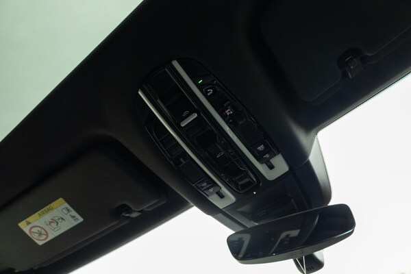 Used Porsche Cayenne 2018 for sale - 76238788: Photo 45