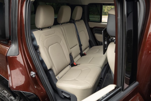 Used Land Rover Defender 130 2023 for sale - 76122664: Photo 17