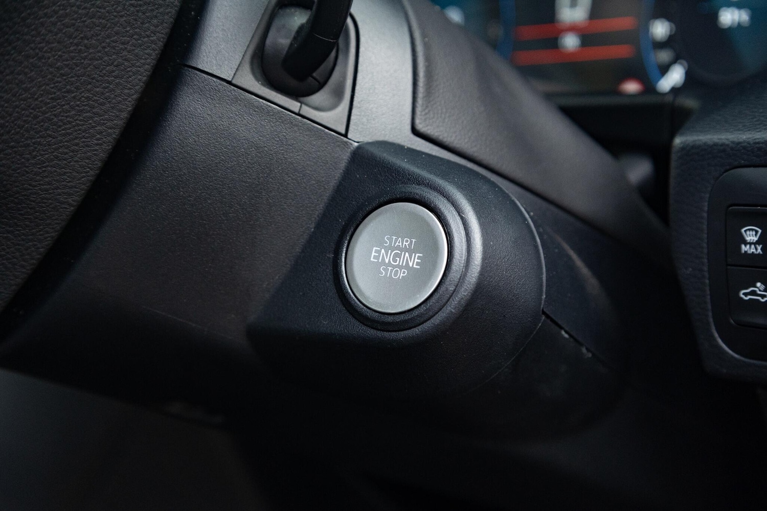 Used Volkswagen Amarok 2023 for sale - 77574858: Photo 9