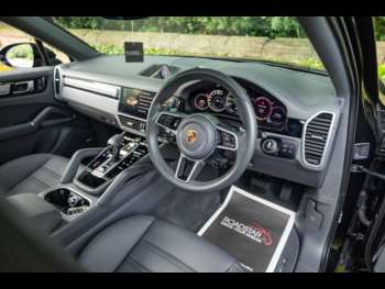 Used Porsche Cayenne 2022 for sale - 75141273: Photo