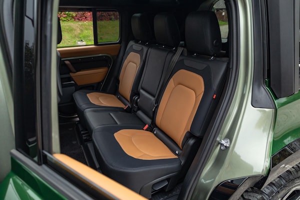 Used Land Rover Defender 110 2024 for sale - 76284248: Photo 12