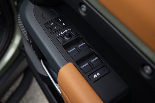 Used Land Rover Defender 110 2024 for sale - 76284248: Photo 52