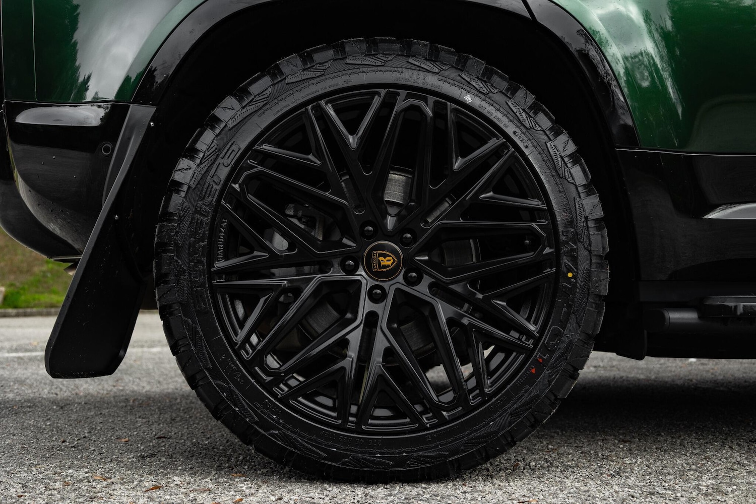 Used Land Rover Defender 2024 for sale - 77626195: Photo 10