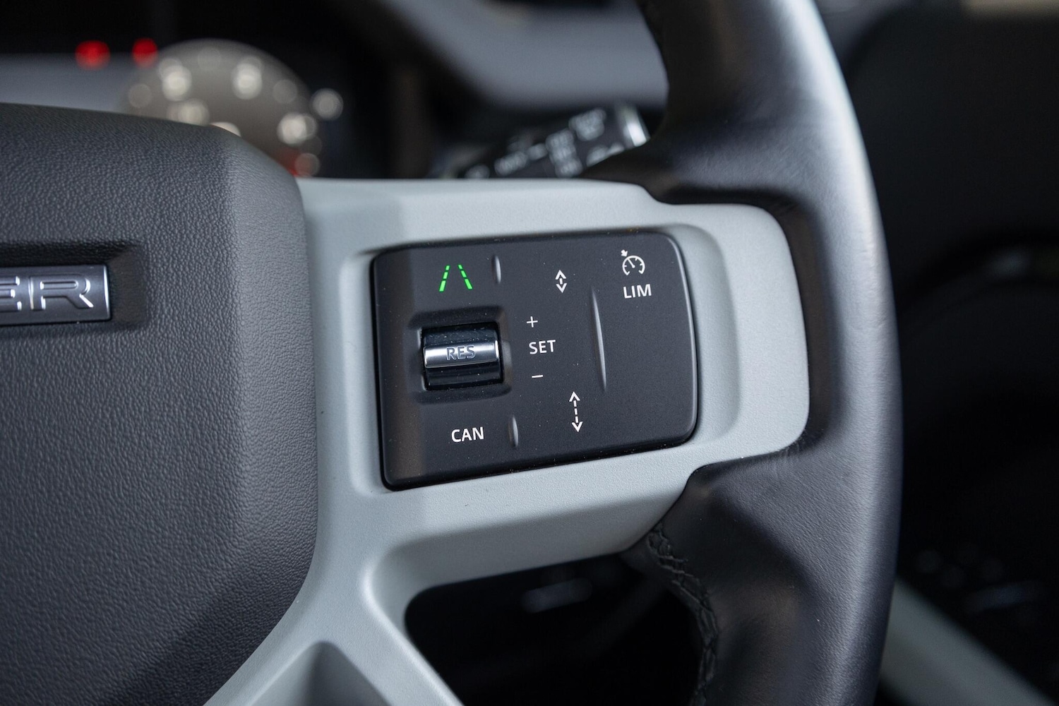 Used Land Rover Defender 110 2024 for sale - 77626195: Photo 21