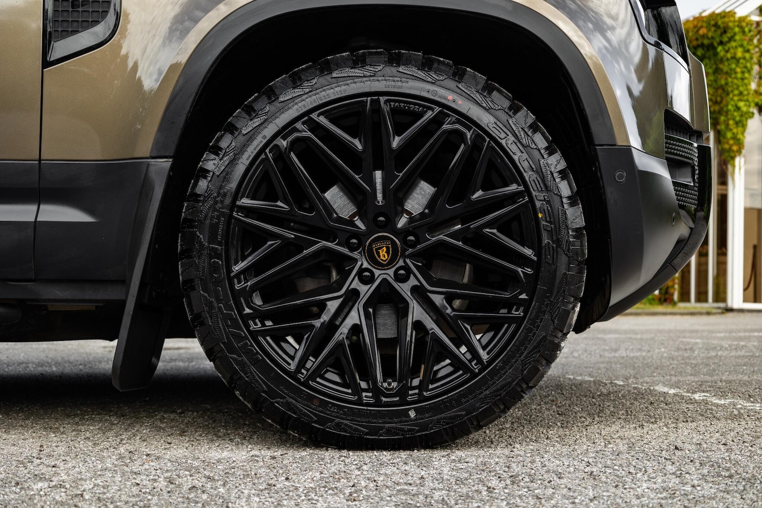 Used Land Rover Defender 110 2020 for sale - 76388087: Photo 28