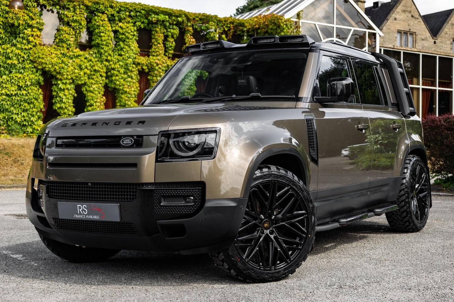 Used Land Rover Defender 110 2020 for sale - 76388087: Photo 7