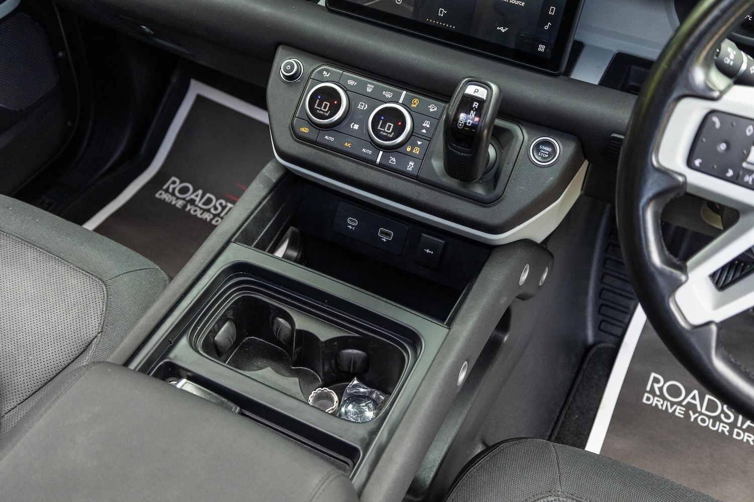 Used Land Rover Defender 110 2020 for sale - 76388087: Photo 9