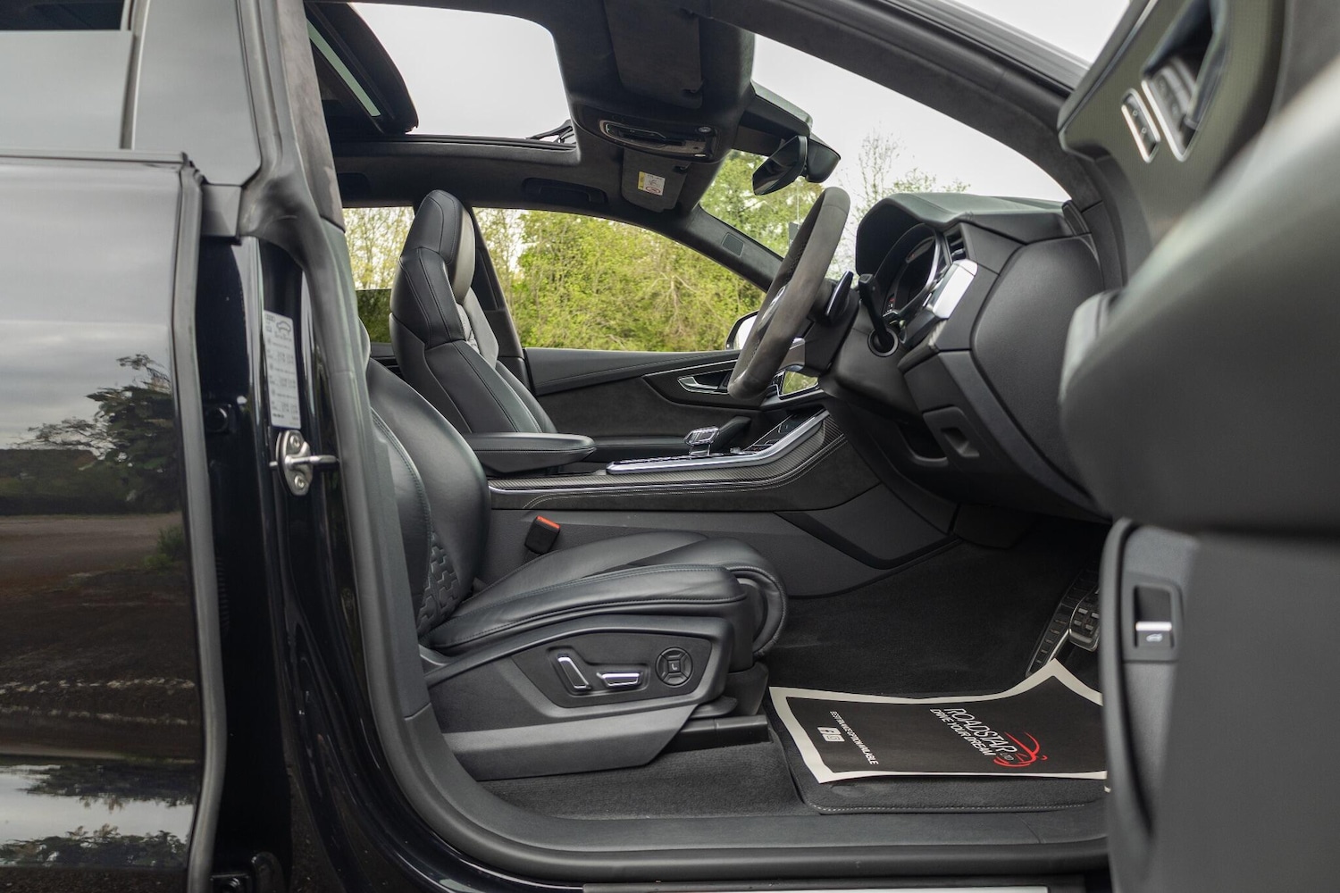 Used Audi RS Q8 for sale - 76337508: Photo 3