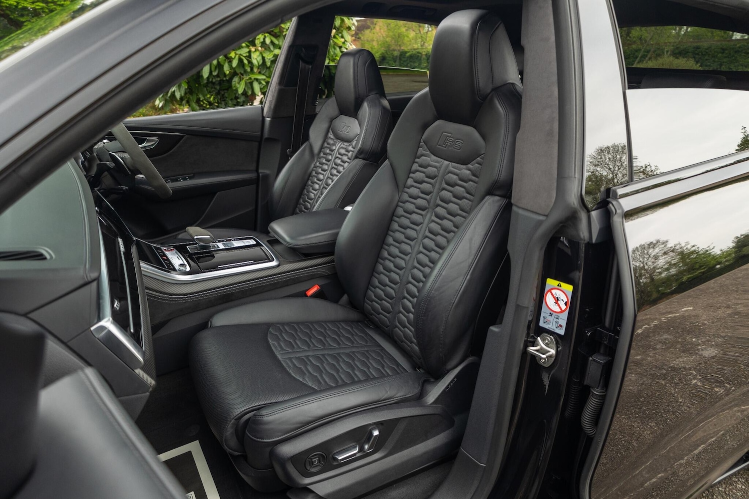 Used Audi RS Q8 for sale - 76337508: Photo 44