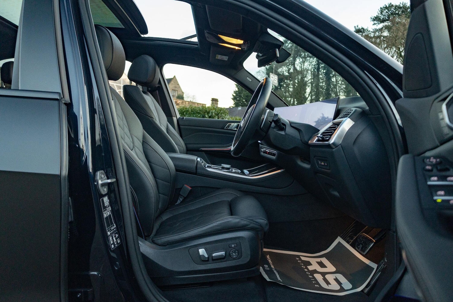 Used BMW X5 2024 for sale - 77050275: Photo 2