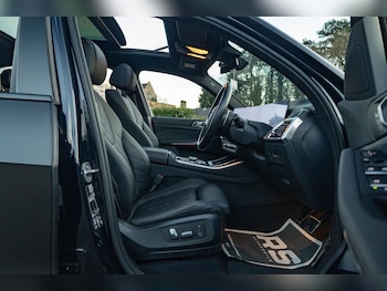 Used BMW X5 2024 for sale - 77050275: Photo