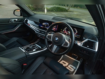 Used BMW X5 2024 for sale - 77050275: Photo