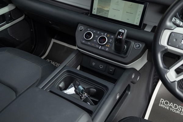 Used Land Rover Defender 110 2023 for sale - 76175291: Photo 49