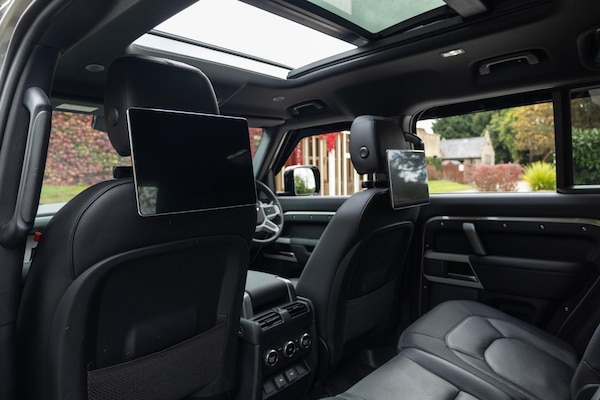 Used Land Rover Defender 110 2023 for sale - 76175291: Photo 52