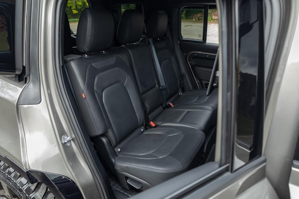 Used Land Rover Defender 110 2023 for sale - 76175291: Photo 6