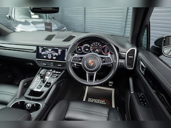 Used Porsche Cayenne 2022 for sale - 76167001: Photo 3