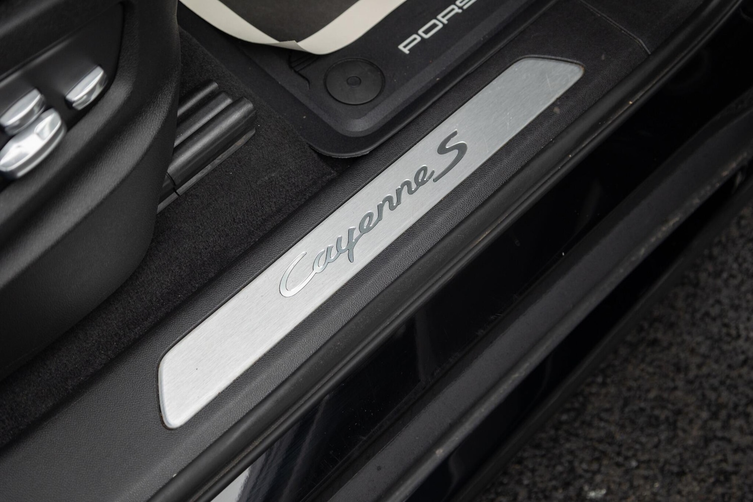 Used Porsche Cayenne 2022 for sale - 76167001: Photo 44