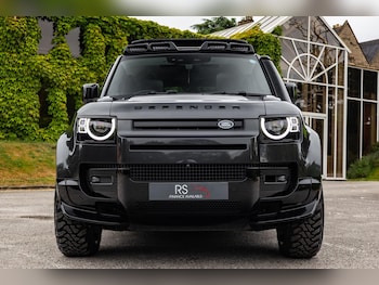 Used Land Rover Defender 110 2023 for sale - 78751551: Photo