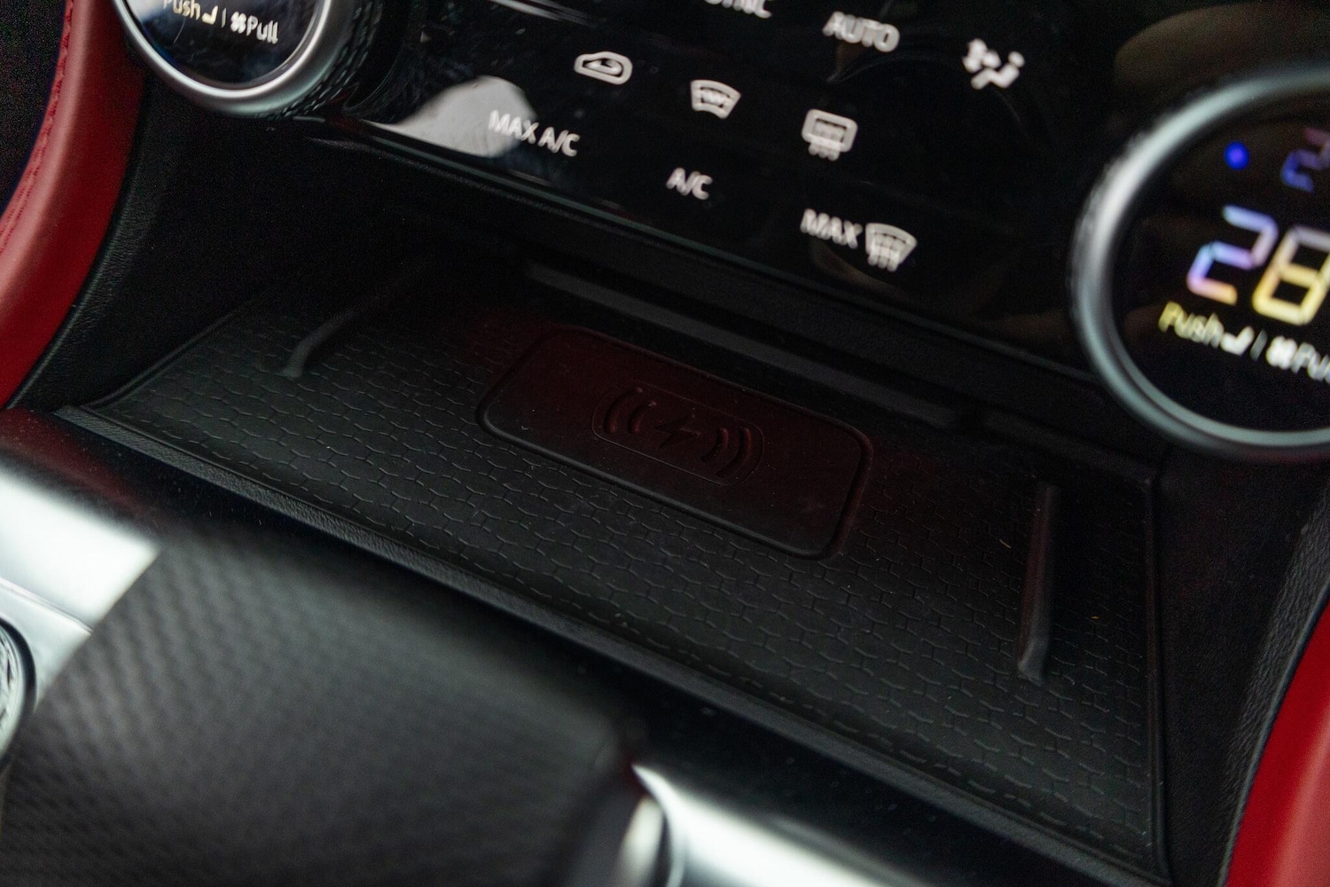 Used Jaguar F-Pace 2024 for sale - 76926656: Photo 50