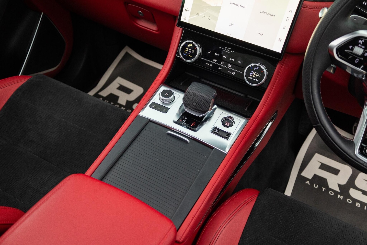 Used Jaguar F-Pace 2024 for sale - 76926656: Photo 6