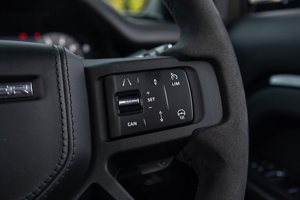 Used Land Rover Defender 90 2022 for sale - 75552896: Photo 20