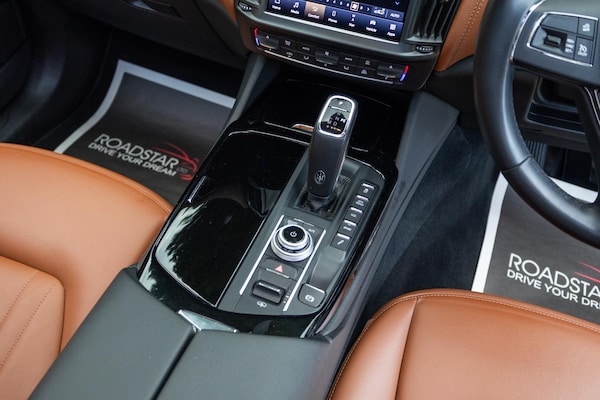 Used Maserati Levante 2021 for sale - 75601210: Photo 6