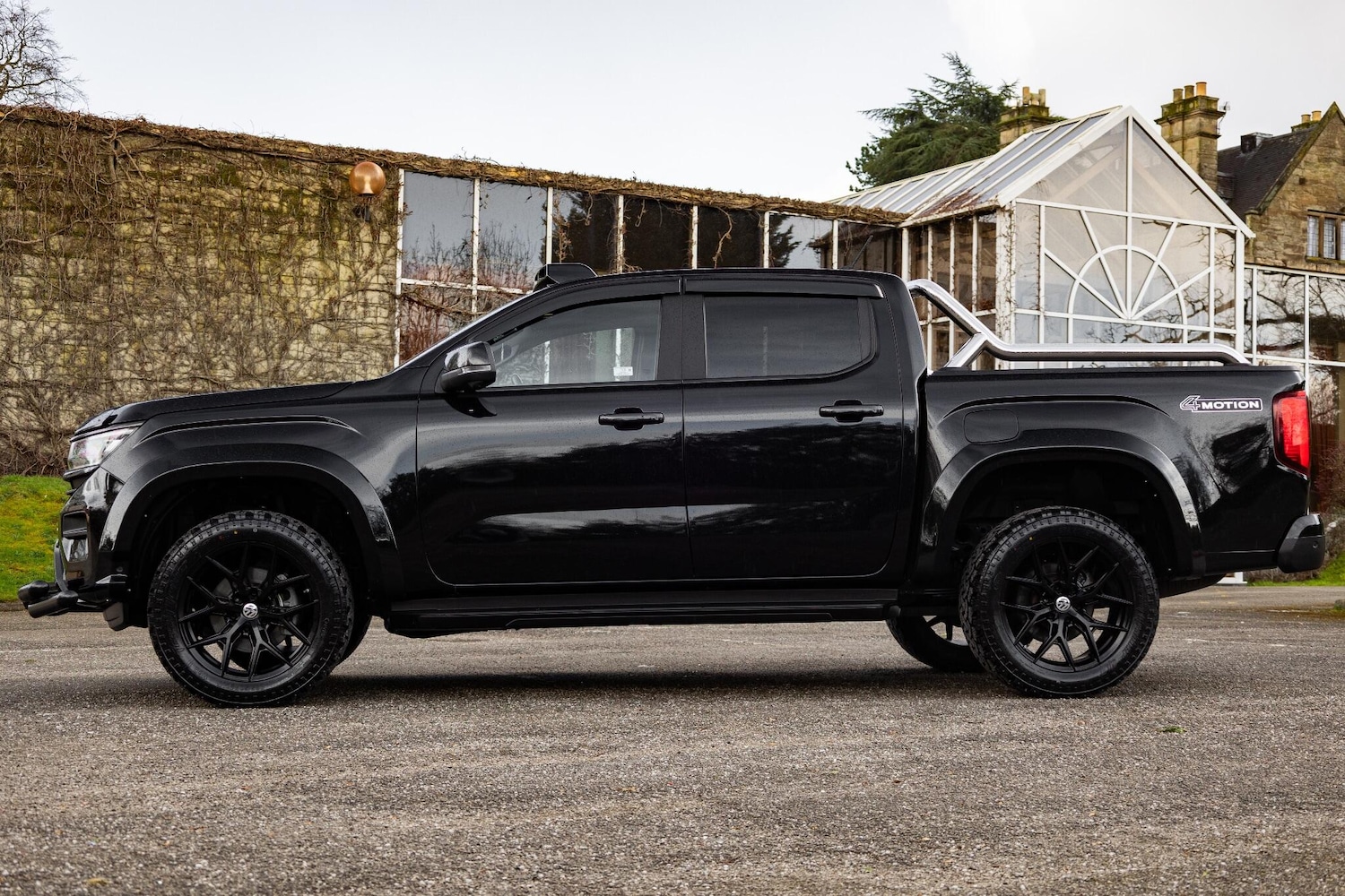 Used Volkswagen Amarok 2024 for sale - 78057803: Photo 11