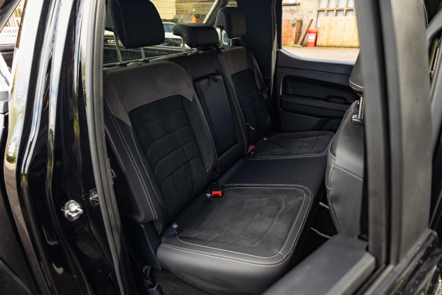 Used Volkswagen Amarok 2024 for sale - 78057803: Photo 36