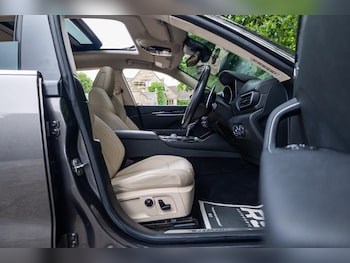 Used Maserati Levante 2019 for sale - 78763365: Photo